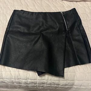 Black Faux Leather Mini Skirt/short
